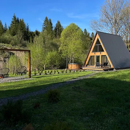 Riverview Alpesi faház