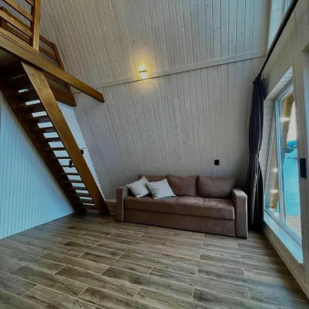 Dağ evi Riverview